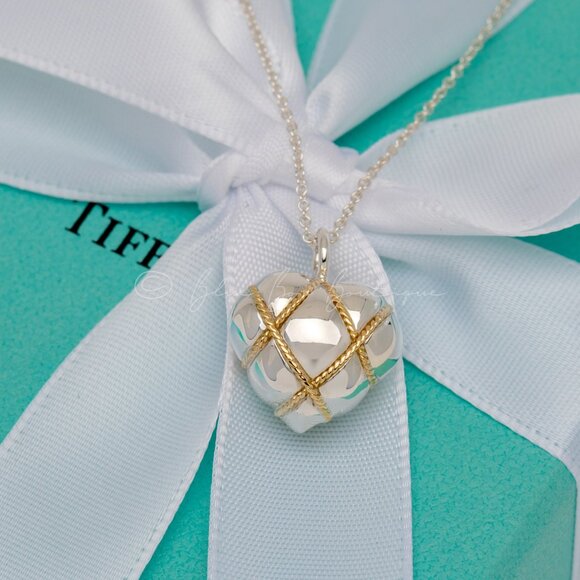 Tiffany & Co. Jewelry - *RARE* Tiffany & Co. Vintage "Quilt Heart" Necklace Puffed 18k Gold Rope Pendant